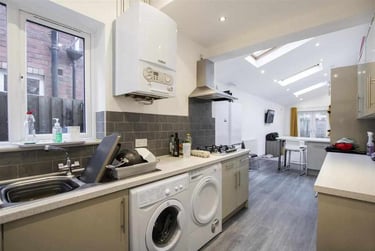 6 bed house, Selly Hill Road, Selly Park, Birmingham, B297DL - Image 4