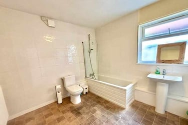 3 bed house, Glebe Road, City Centre, Norwich, NR23JG - Image 8