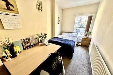 4 bed flat, Glossop Road, Broomhall, Sheffield, S102HP - Image 2