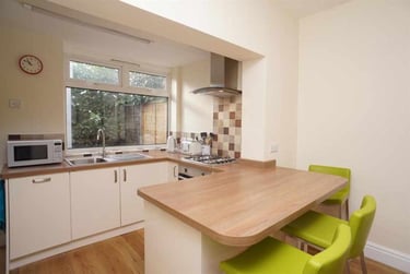 4 bed house, Duncan Road, Crookes, Sheffield, S101SN - Image 1