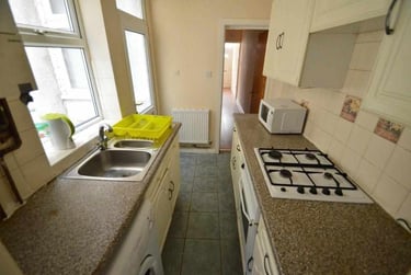 3 bed house, Winnie Road, Selly Park, Birmingham, B296JX - Image 3