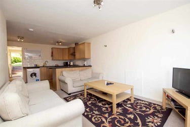 6 bed house, Heeley Road, Selly Park, Birmingham, B296EZ - Image 1
