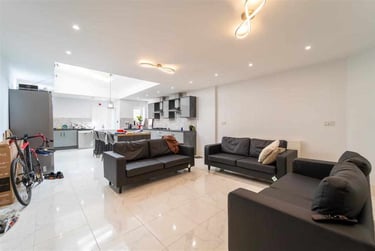 8 bed house, Dawlish Road, Selly Park, Birmingham, B297AH - Image 2