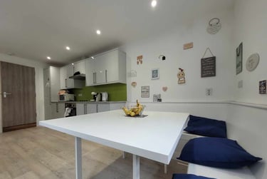 4 bed house, Heath, Maindy, Cardiff, CF143PU - Image 2