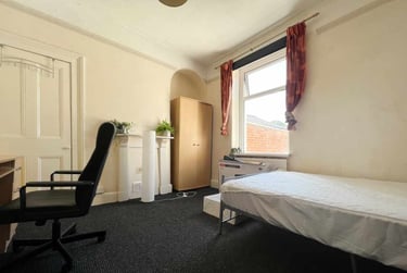 6 bed house, Cathays, Cardiff, CF244DW - Image 11