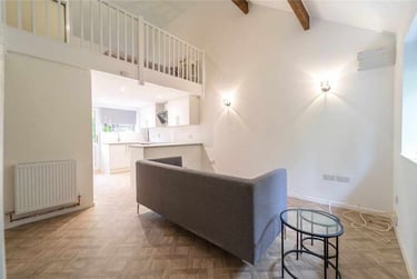 1 bed house, Raddlebarn Farm Drive, Selly Oak, Birmingham, B296UN - Image 2