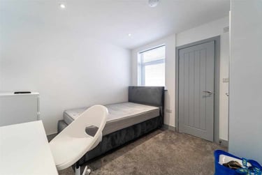 6 bed house, North Road, Selly Park, Birmingham, B296AW - Image 15