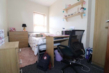 3 bed flat, Cathays, Cardiff, CF244DY - Image 6