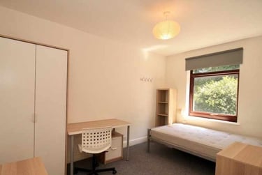 4 bed house, Irstead Road, Earlham, Norwich, NR58AR - Image 6