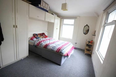 1 bed flat, Roath, Plasnewydd, Cardiff, CF243AR - Image 2