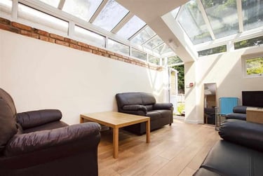 6 bed house, Heeley Road, Selly Park, Birmingham, B296EL - Image 1