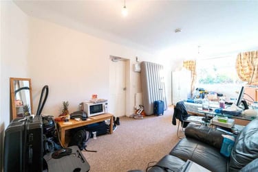 1 bed flat, Oakfield Road, Selly Park, Birmingham, B297ED - Image 2