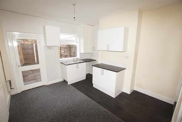 2 bed house, Tiverton Road, Selly Park, Birmingham, B296BW - Image 2
