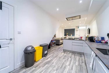 5 bed house, Rose Cottages, Hubert Road, Selly Park, Birmingham, B296EF - Image 5