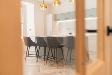 3 bed flat, City Centre, Cardiff, CF103DQ - Image 6
