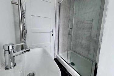 6 bed house, Penryn Close, Earlham, Norwich, NR47LY - Image 6