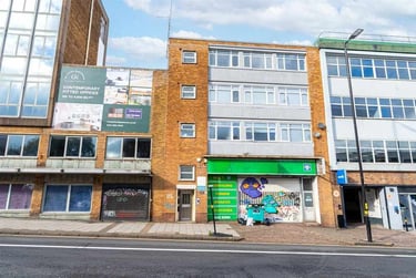 2 bed flat, Holloway Head, City Centre, Birmingham, B11QP - Image 1