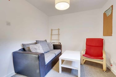 3 bed house, Victoria Road, St James, Exeter, EX46JB - Image 8