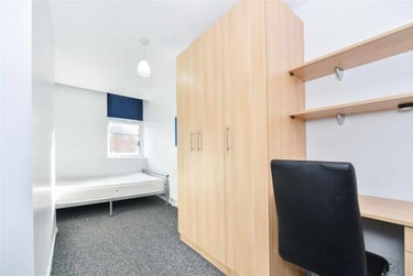 1 bed house, Ecclesall Road, Sharrow, Sheffield, S118PE - Image 5