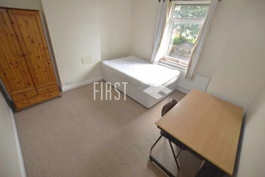 4 bed house, Heather Road, Knighton, Leicester, LE26DD - Image 3