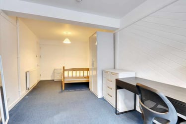 5 bed house, Victoria Road, St James, Exeter, EX46JB - Image 6