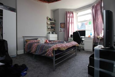 6 bed house, Cathays, Cardiff, CF103EL - Image 3