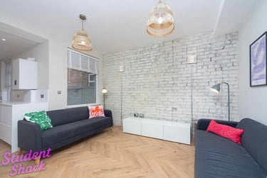 8 bed house, Haydn Avenue, Rusholme, Manchester, M144DE - Image 2