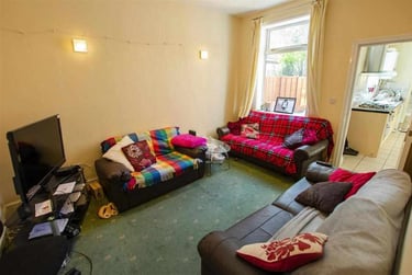 7 bed house, Heeley Road, Selly Park, Birmingham, B296EN - Image 1