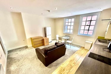 3 bed flat, 10 Denby Street, Highfield, Sheffield, S24QH - Image 2