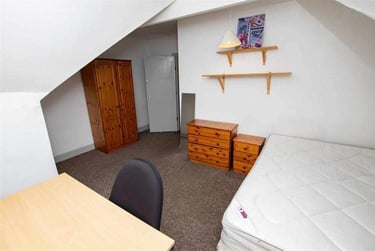 4 bed house, Raddlebarn Road, Selly Park, Birmingham, B296HQ - Image 6