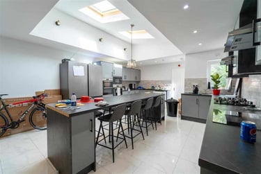 8 bed house, Dawlish Road, Selly Park, Birmingham, B297AH - Image 4