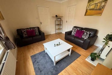 5 bed house, Wakefield Road, Earlham, Norwich, NR58JE - Image 1