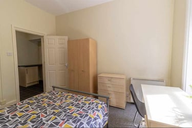 3 bed flat, Clarkehouse Road, Broomhall, Sheffield, S102LG - Image 10