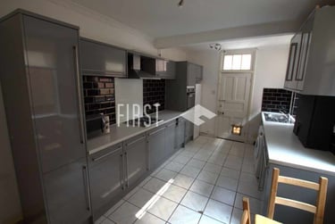 4 bed house, Tennyson Street, Victoria Park, Leicester, LE21HS - Image 1