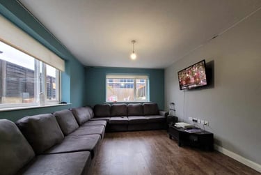 8 bed house, Cathays, Plasnewydd, Cardiff, CF244DJ - Image 1
