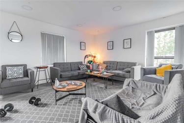 1 bed studio, 107d, Selly Oak, Birmingham, B296PB - Image 1
