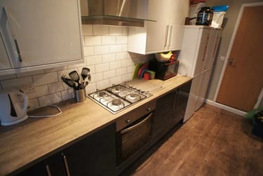 7 bed house, Cathays, Cardiff, CF244LE - Image 3