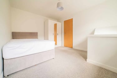 3 bed flat, Heath, Maindy, Cardiff, CF143PS - Image 15