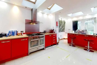 6 bed house, Heeley Road, Selly Park, Birmingham, B296EL - Image 1