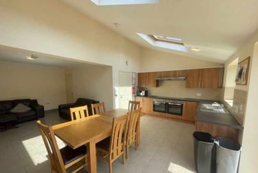 9 bed house, 498 Earlham Road, Earlham, Norwich, NR47HR - Image 3
