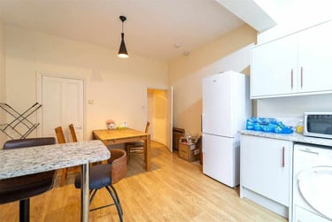 2 bed house, Tudor Terrace, Ravenhurst Road, Harborne, Birmingham, B179SB - Image 6