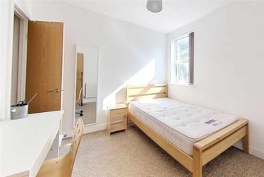 5 bed house, George Road, Selly Park, Birmingham, B296AH - Image 2