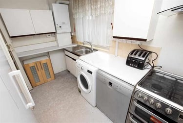 3 bed house, Rebecca Drive, Selly Park, Birmingham, B296TP - Image 2