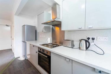 4 bed house, Tennal Road, Harborne, Birmingham, B322HJ - Image 4