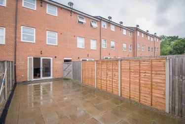 4 bed house, Blue Fox Close, City Centre, Leicester, LE30EE - Image 6