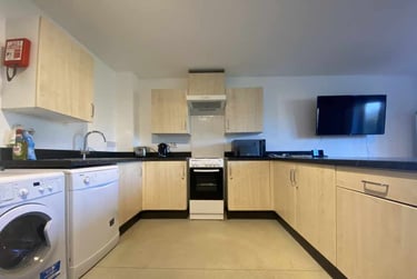 6 bed flat, Cathays, Cardiff, CF244PH - Image 5