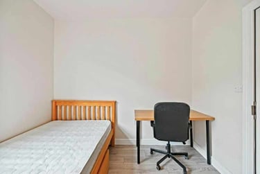 6 bed house, Cemetery Road, Sharrow, Sheffield, S118FQ - Image 11