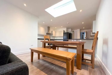 7 bed house, Cathays, Cardiff, CF244EP - Image 3