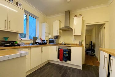 5 bed house, Cathays, Plasnewydd, Cardiff, CF243BA - Image 3