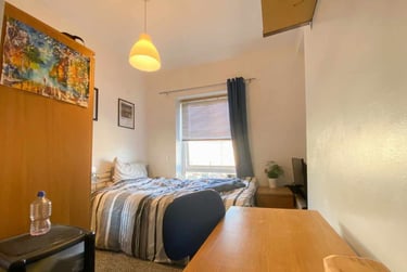 5 bed house, Cathays, Cardiff, CF244HR - Image 9